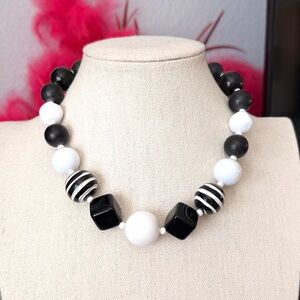 Large Bead Black and White Beaded Necklace